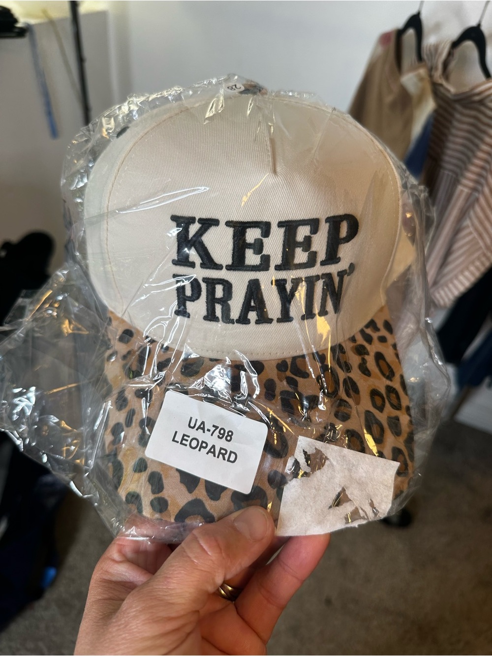 New KEEP PRAYIN' Leopard embroidered hat